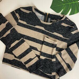 Striped Knit Long Sleeve Crop Top size small